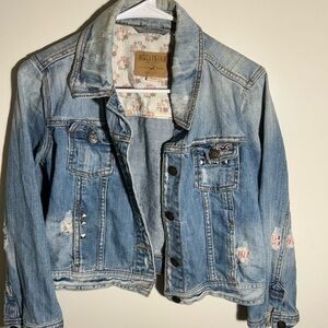 Hollister Light Wash Blue Distressed Denim Jacket with Floral Lining